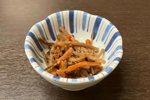 きんぴらごぼう きんぴらごぼう,きんぴら,ニンジンの写真素材