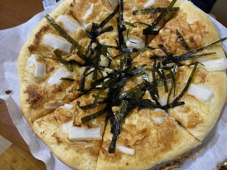 めんたいもちチーズピザ 手作りパン,パン,オーブンの写真素材