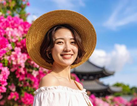 ブーゲンビリア・麦わら帽子の彼女 ブーゲンビリア・麦わら帽子の彼女の写真