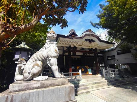 写真素材:東京都 鳥越神社の拝殿2 写真素材:東京都 鳥越神社の拝殿2 鳥越神社,狛犬,拝殿の写真素材