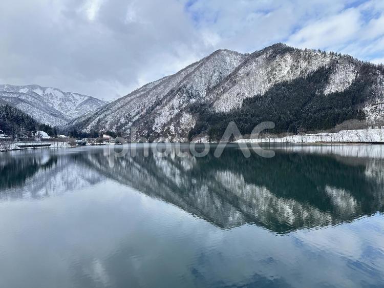 富山 五箇山,富山,雪山の写真素材