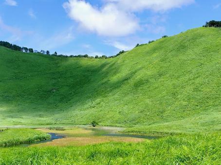 夏の曽爾高原 5 夏の曽爾高原 5 曽爾高原,夏,緑の写真素材