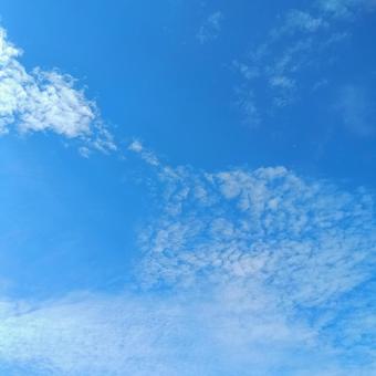 おそい秋雲の季節が来た おそい秋雲の季節が来たの写真