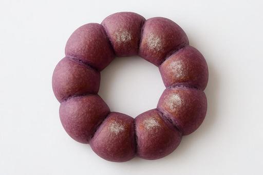 紫芋リングパンの写真