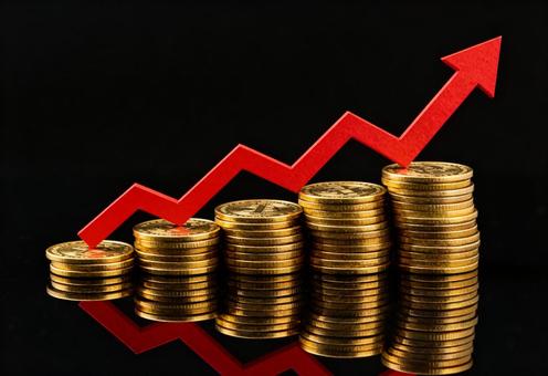 積み重ねられた金貨と上昇する赤い矢印 積み重ねられた金貨と上昇する赤い矢印の写真