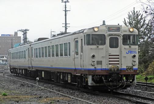 キハ48 急行つやま 津山線 キハ48 急行つやま 津山線 鉄道,電車,線路の写真素材