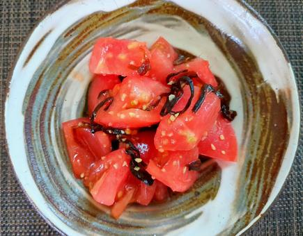 トマトのオリーブ塩昆布和え2 トマト,とまと,野菜の写真素材