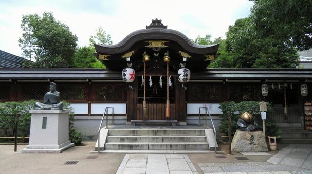 晴明神社 拝殿 本殿 晴明神社 拝殿 本殿 晴明神社,安倍晴明,陰陽師の写真素材
