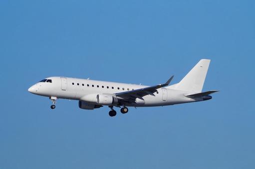 飛行機と青空 飛行機,青空,空の写真素材