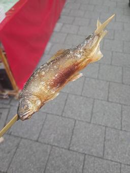 鮎 食べ物 旨い 魚 鮎 食べ物 旨い 魚の写真