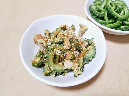 夏野菜ゴーヤと豚肉のピリ辛炒め_1 夏野菜ゴーヤと豚肉のピリ辛炒め_1 夏野菜,野菜,ゴーヤの写真素材