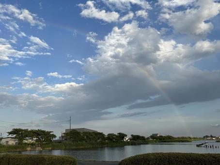 雲に掛かる虹の橋 雲に掛かる虹の橋の写真