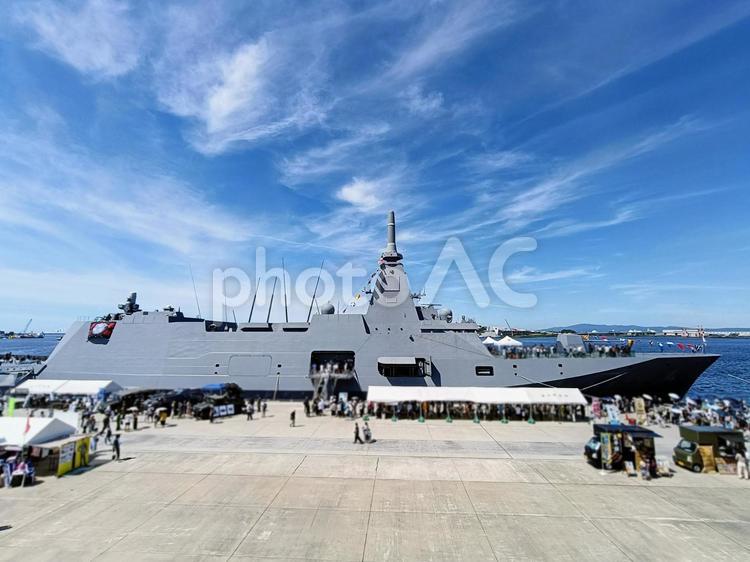 石川県金沢港　港フェスタ　護衛艦一般開放 港フェスタ,石川県,イベントの写真素材