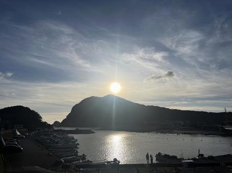 島の夕日 島の夕日 柏島,風景,夕日の写真素材