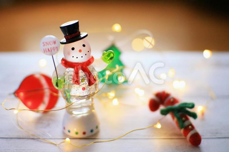 クリスマスのデコレーション クリスマス,スノーマン,オーナメントの写真素材