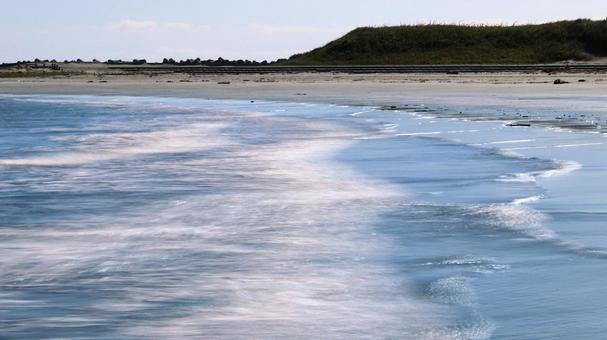 10月の波打ち際(スローシャッター) 10月の波打ち際(スローシャッター) 海,秋,海岸の写真素材