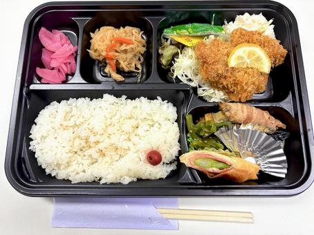 仕出し弁当 01 仕出し弁当 01 弁当,和食,使い捨て容器の写真素材
