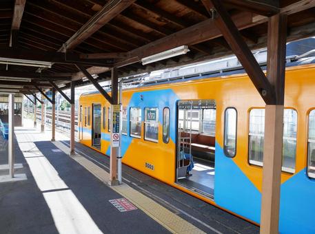 少し前の流鉄 鉄道,駅,ホームの写真素材