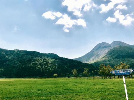 阿蘇くじゅう国立公園 阿蘇くじゅう国立公園 阿蘇,熊本,九重の写真素材