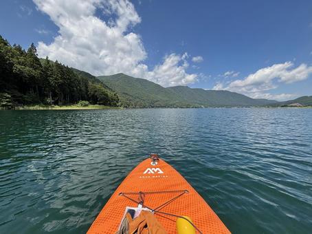 SUP 木崎湖 長野県大町市 SUP 木崎湖 長野県大町市 sup,木崎湖,長野県の写真素材