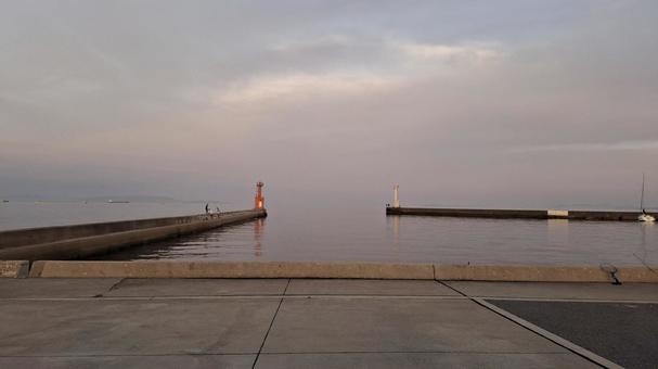 灯台のある風景 灯台のある風景の写真