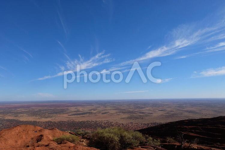 オーストラリアの大地 大地,雲,空の写真素材