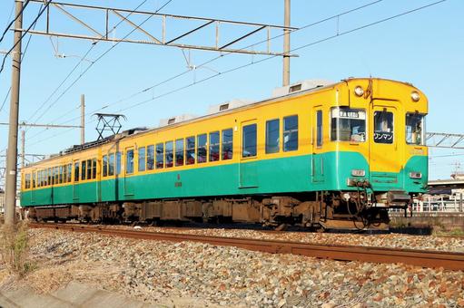 富山地方鉄道新魚津付近にて 富山地方鉄道,鉄道,ローカル線の写真素材