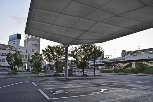 岡山駅 バスのりば 岡山駅 バスのりば 街並み,ビル,鉄道の写真素材