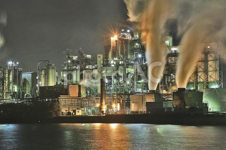 工場夜景1 北九州,夜景,工場の写真素材