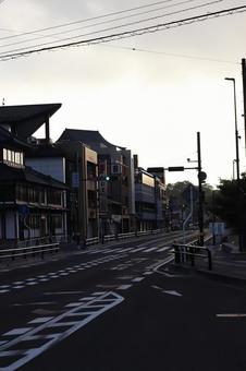 朝の松島に並ぶ店 朝の松島に並ぶ店の写真