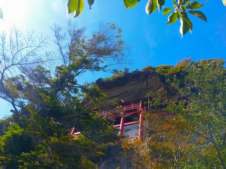 写真素材:千葉県 館山市 崖観音堂2 写真素材:千葉県 館山市 崖観音堂2の写真