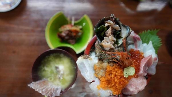 海鮮丼の写真
