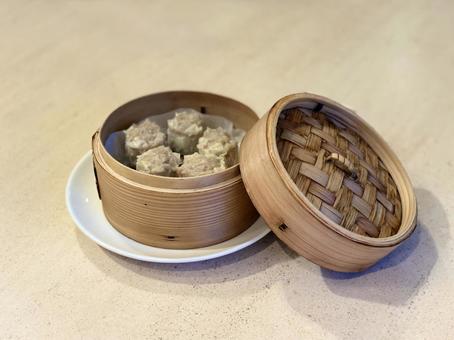 蒸篭で蒸したシウマイ 焼売,しゅうまい,点心の写真素材