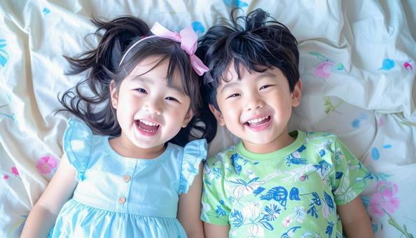 笑顔の子供たち 笑顔の子供たちの写真
