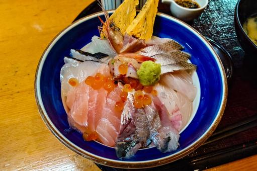 海鮮丼 海鮮丼 海鮮丼,刺身,お刺身の写真素材