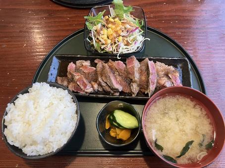 定食 定食 肉,定食,牛肉の写真素材