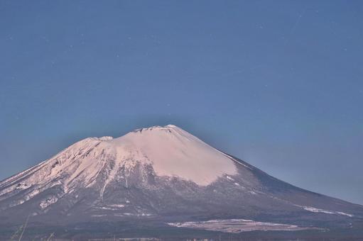 岩手山の夜の写真