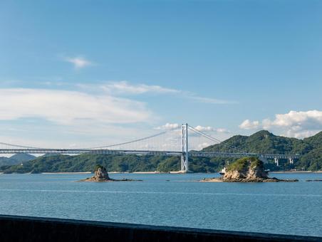 因島大橋 因島大橋,青空,尾道市の写真素材