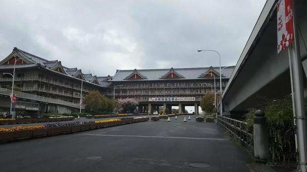 曇りの天理市 天理,tenri,天理教の写真素材