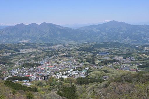 伊香保の上ノ山公園からの伊香保の街並み 伊香保の上ノ山公園からの伊香保の街並みの写真