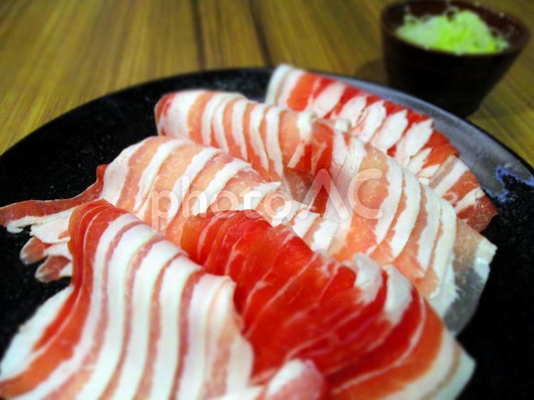 しゃぶしゃぶ　イメージ（豚バラ） しゃぶしゃぶ,豚バラ,バラの写真素材