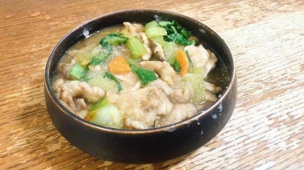 豚ロースと青梗菜のみぞれ煮 豚ロースと青梗菜のみぞれ煮 豚ロースと青梗菜のみぞれ煮,豚ロース肉,青梗菜の写真素材