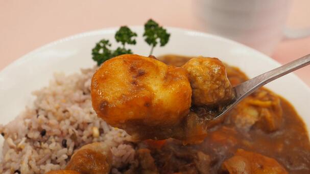 肉団子の野菜ゴロゴロカレー・家庭料理 肉だんご,カレー,野菜の写真素材