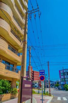 函館のコンクリート電柱周辺 コンクリート電柱,標識,街角の写真素材