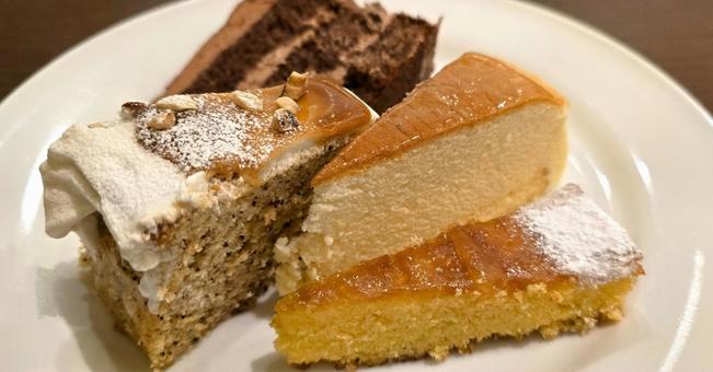 Cake platter, JPG Cake platter, JPG