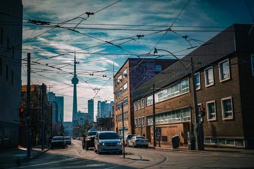 トロントの街並みとCNタワー トロント,カナダ,街並みの写真素材
