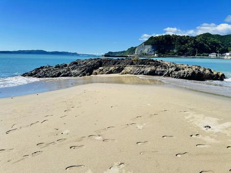 田原海水浴場　夏の海岸 田原海水浴場,海水浴場,海の写真素材