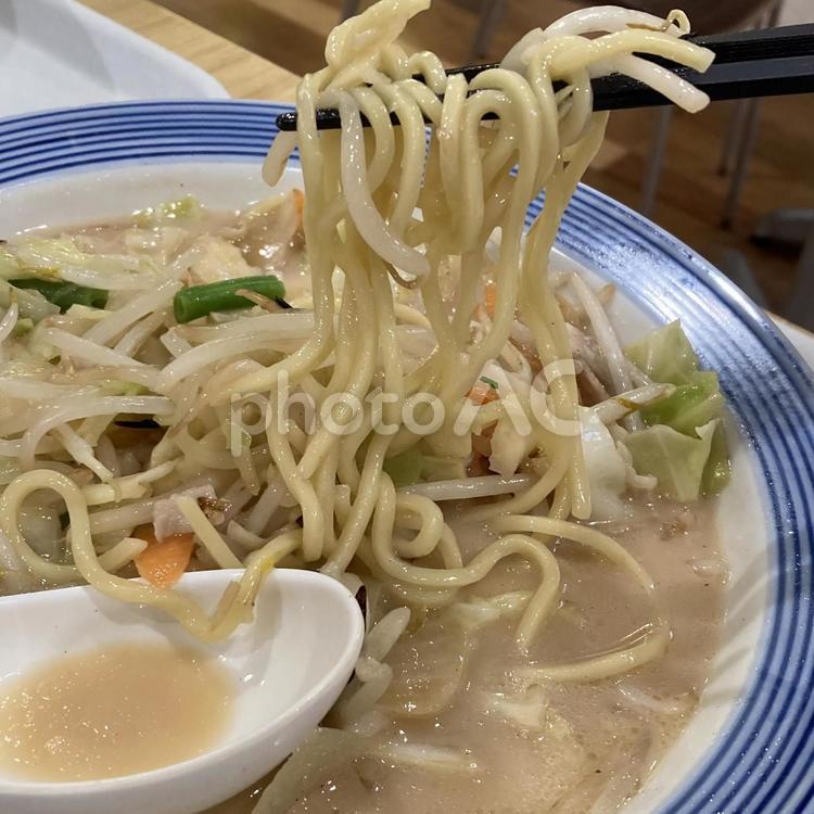 野菜沢山のちゃんぽんを 野菜,具沢山,ちゃんぽんの写真素材