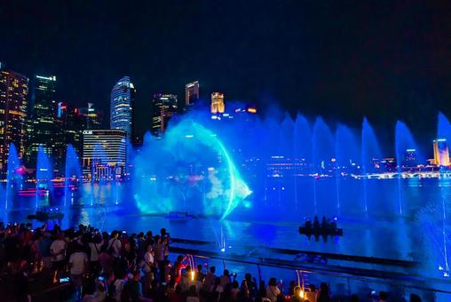 【シンガポール】マリーナベイサンズの噴水 シンガポール,マリーナベイサンズ,噴水の写真素材