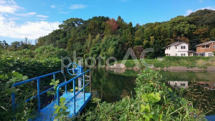 宇美川-志免町 川,宇美川,ハンドルの写真素材